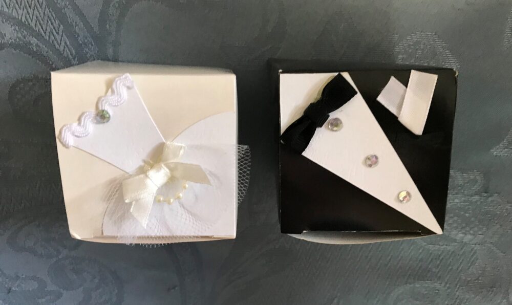 Bride & Groom Boxes-Favor Bags-3-6 Pcs-Bride Dress-Tuxedo Style Box-Bag-Perfect Easy Favor For Candy-Bomboniere-Weddings-Showers-Small Gifts