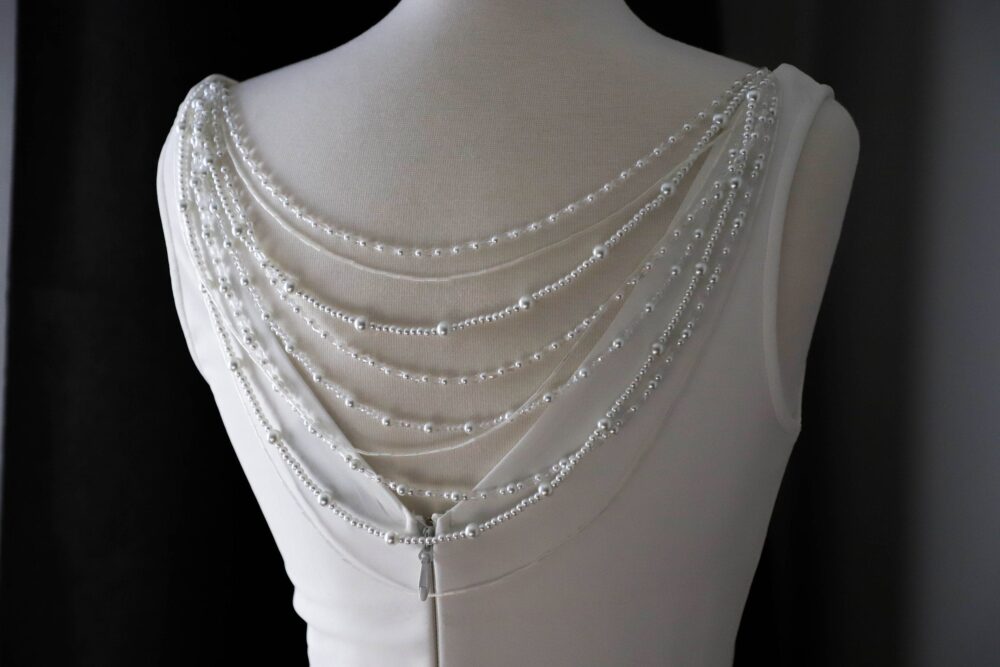 Wedding Back Necklace, White Pearl Bridal Crystal Pearl Jewelry, Backdrop Necklace