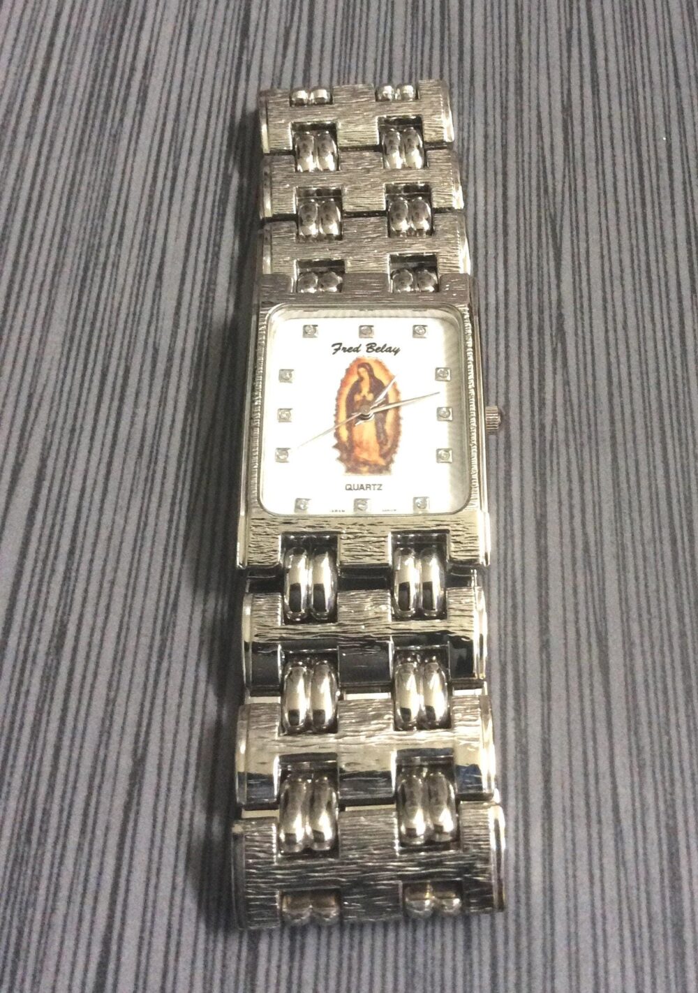 Religious Men's Silver Watch Rectangle White Sunray Dial Jesus Image On Crystal Hour Markers Linked Band New Older Stock Vintage Item