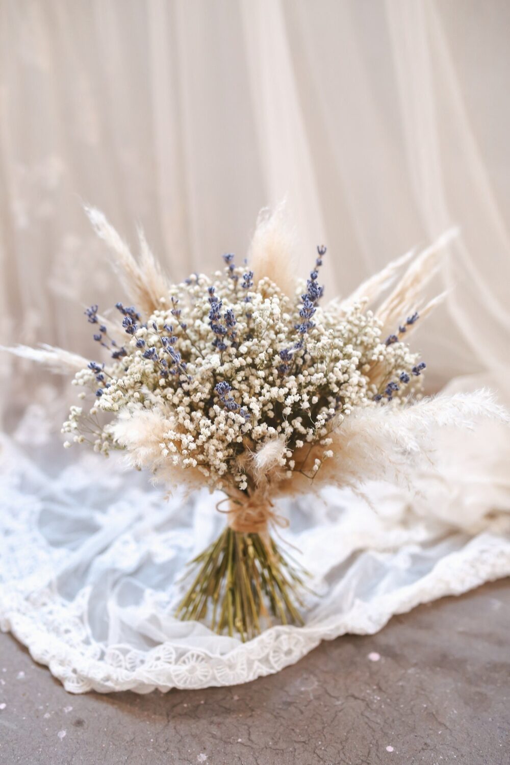 Pampas Wedding Bouquet/Dried Gypsophila Bride Bouquet/ Lavender Boho Wedding/ Bridesmaids Gift/ Flower
