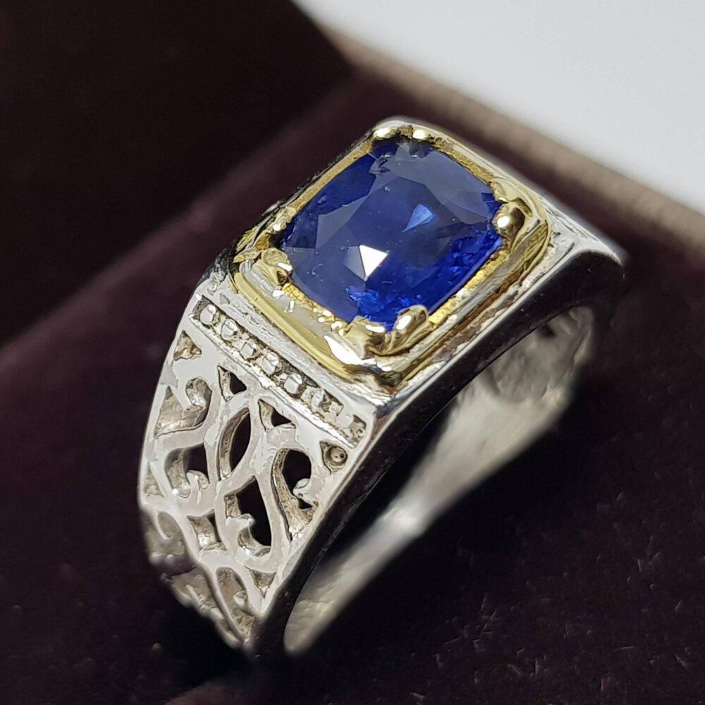 Royal Blue Mens Sapphire Ring - Ceylon Sri Lanka Stone Wedding Band Neelam For Men