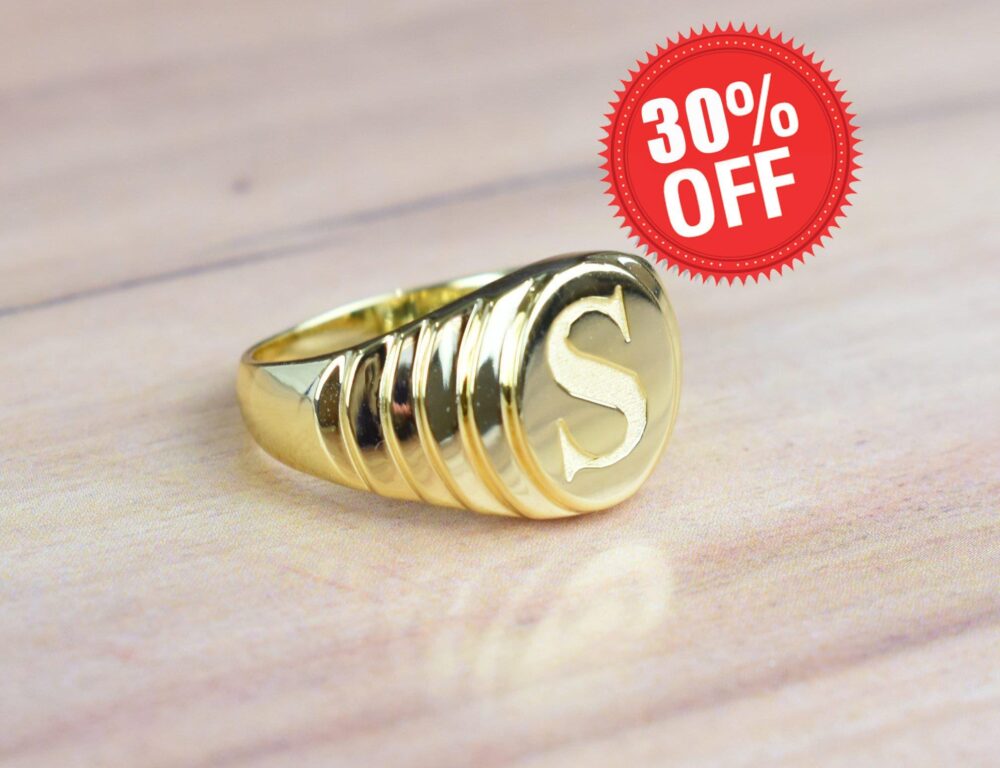 Engraved Initial Signet Ring, Statement 18K Gold Filled Personalized Gift For Him, Men Women Ring Sr25