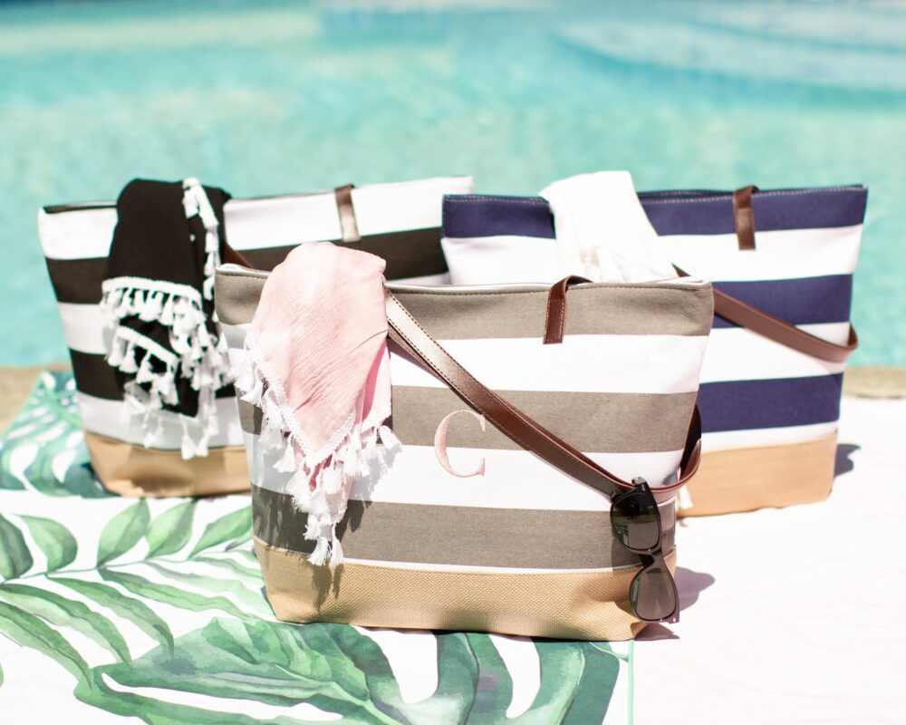 Sale Monogrammed Tote Bag, Bridesmaid Gift Tote, Beach Gift, Bridal Party Bags, Set Of Bag