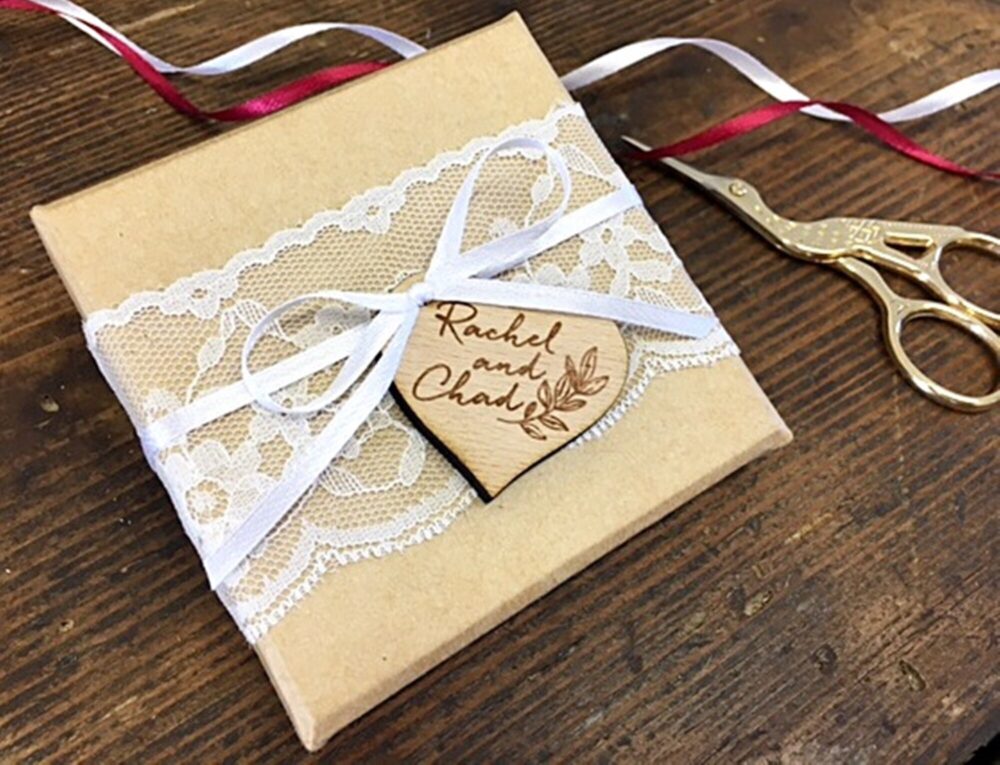 Wedding Favor Tag, Heart Tags, Thank You Rustic Wood Tag, Personalized Tags, Wedding Gift Tag