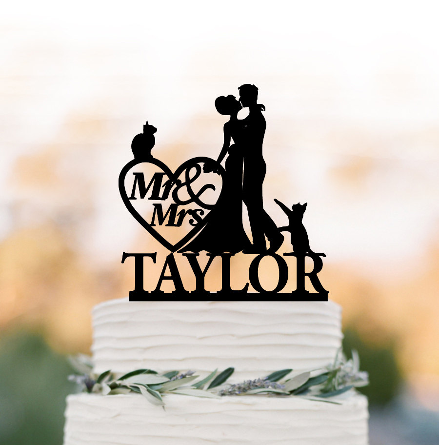 Personalized Wedding Cake Topper With Cat, Cake Mr & Mrs. Bride Groom Customized Name Funny