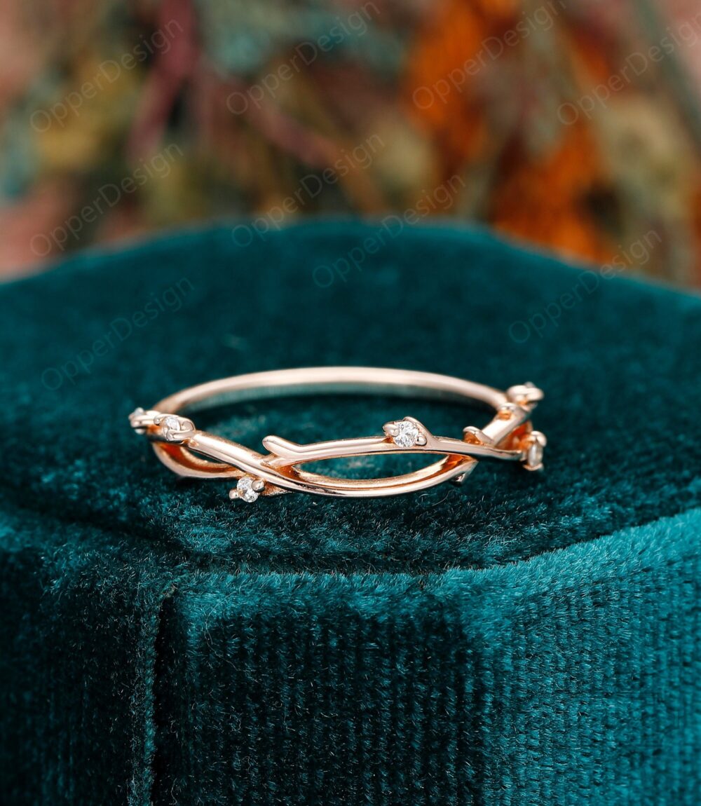 Vintage Wedding Band, Diamond Band Ring, Unique Leaf Shape Rose Gold Minimalist Anniversary Ring Stacking Cross