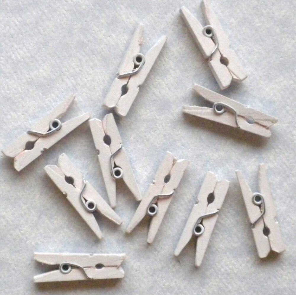White Mini Clothespins - 100 1" Or 2.5 cm Wooden Great For Wedding Favors & Decorations