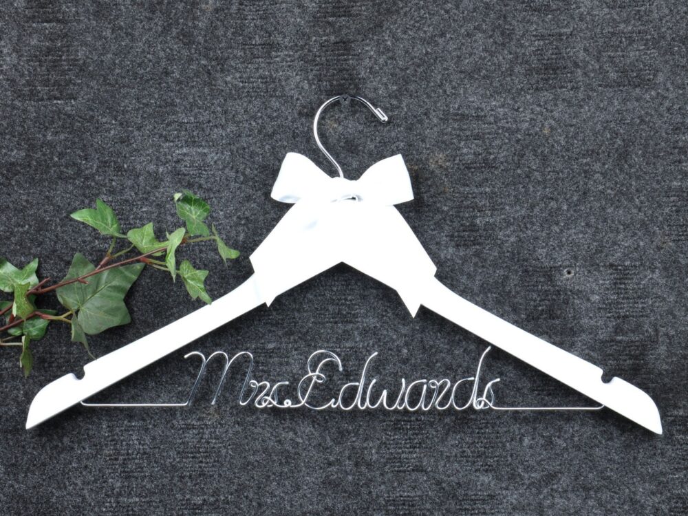 Bridesmaid Wedding Hangers, Bachelor Party Bridesmaid Gifts, Maid Of Honor Hanger, Wedding Bathrobe Hangers