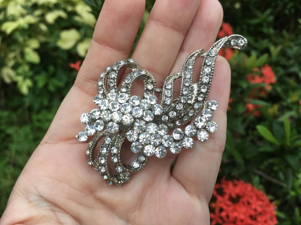 Wedding Brooch, Romantic Gift For Grandma, Mother Of Groom Gift, Bridesmaids Brooch Pin, Silver Crystal Bridal