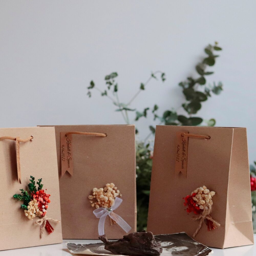Custom Wedding Favor Bag Kraft Paper With Babys Breath Flower