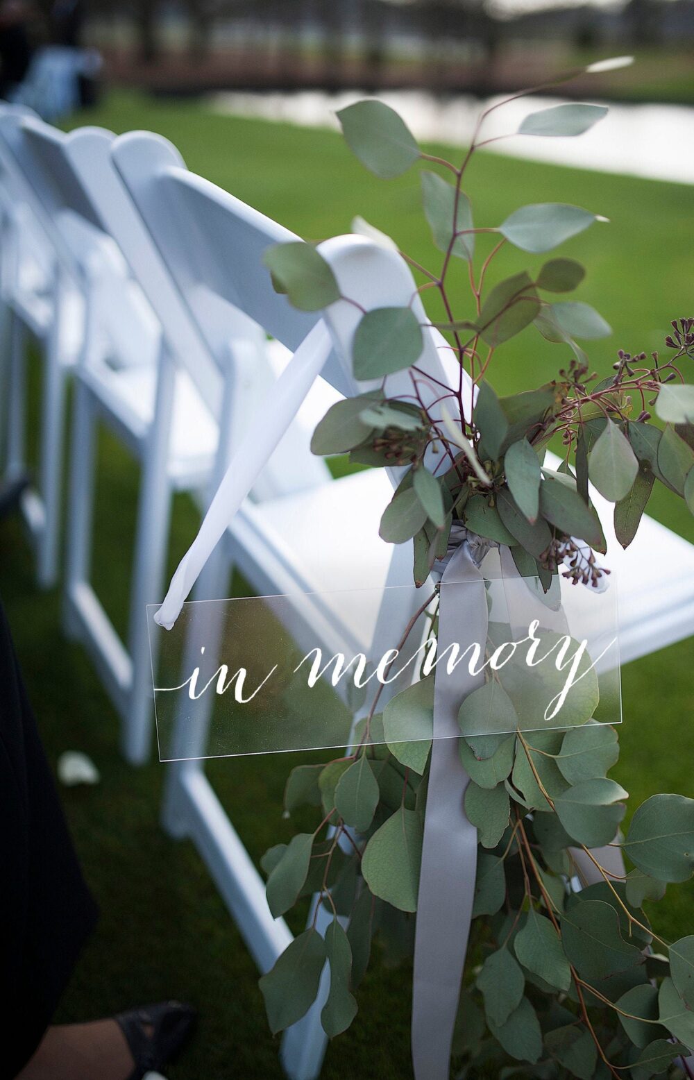 In Memory Sign, Acrylic Wedding Wedding Reserved Sign, Chair Hanging Mem002-Nc