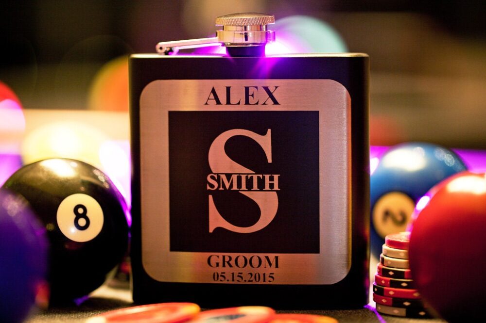 Personalized Groomsmen Gift Flask -Letter Design, Customized Monogram Wedding Flask, Personal Gifts For Best Man, Groomsman, Bachelor Party
