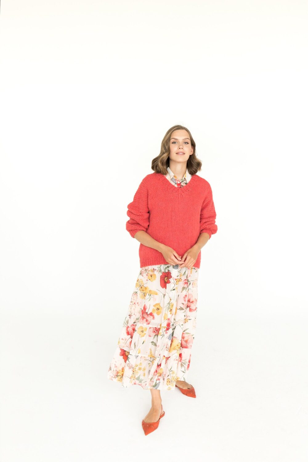 Cable Knit Coral V-Neck Alpaca Wool Jumper, Salmon Pink Hand-Knitted Slightly Oversized Sweater, Peach Women's Pullover, Handmade Gift