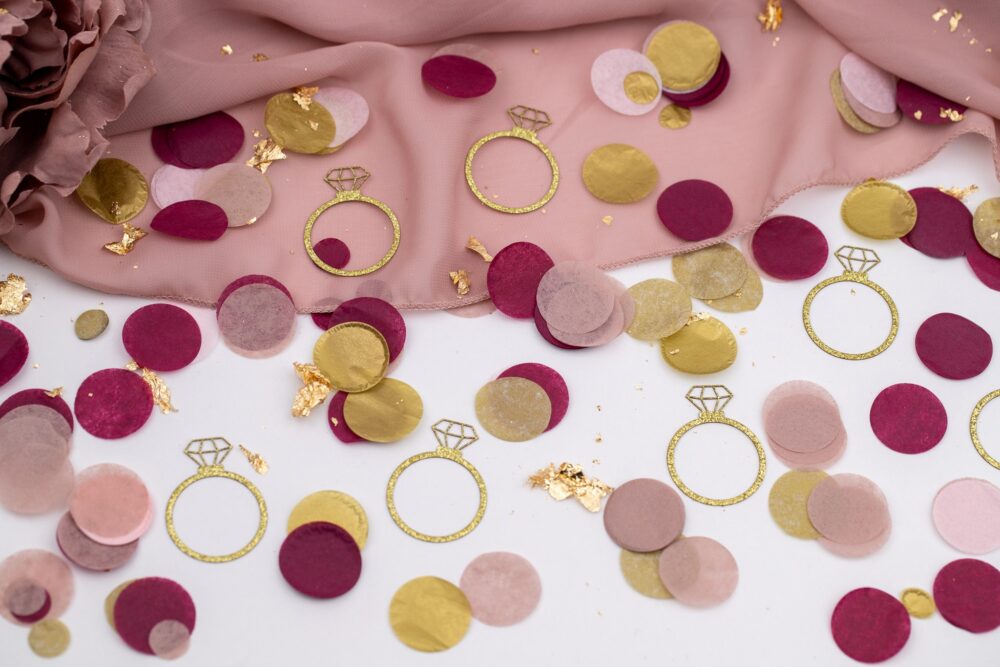 Bridal Shower Decor, Brunch & Bubbly, Diamond Ring Confetti, Bachelorette Burgundy Blush, Confetti