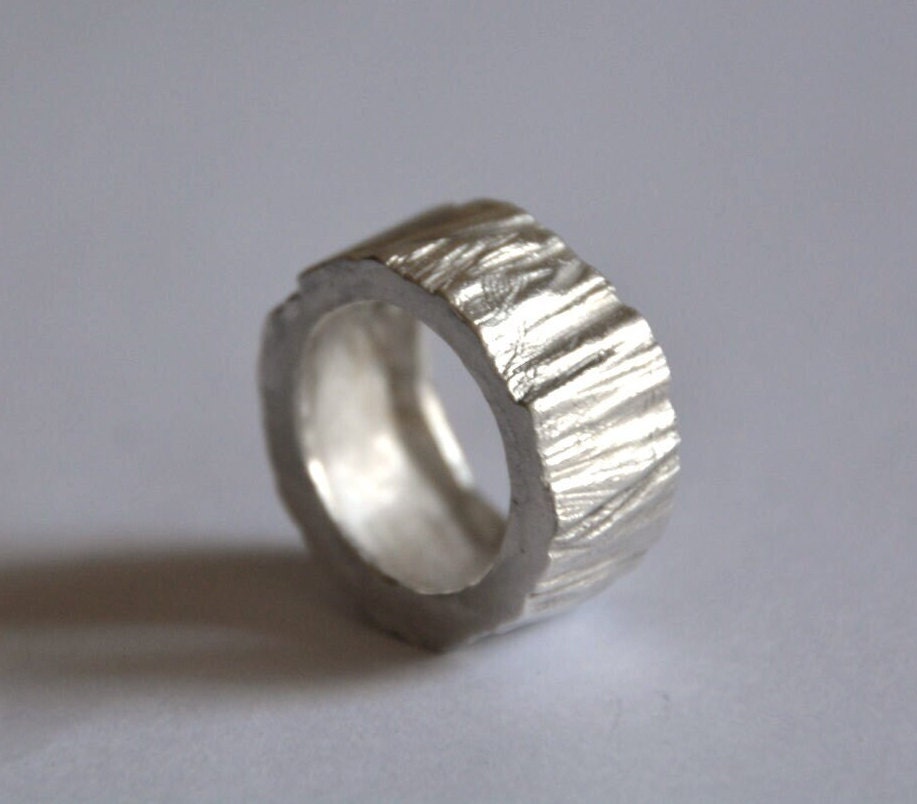 Wedding Band Women, Silver Ring, Tree Bark Wide Band, Wedding Men, Sterling Rustic Ring Man
