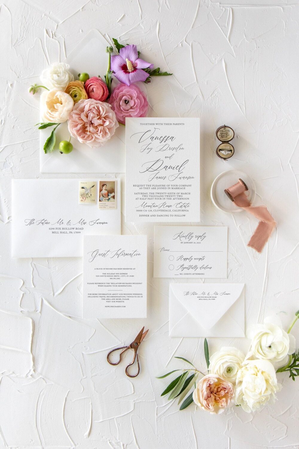 Elegant Wedding Invitation Suite, Hand Drawn Flowers Invite Set, Minimal Wedding, Traditional Invitation, Vanessa, Rc0188