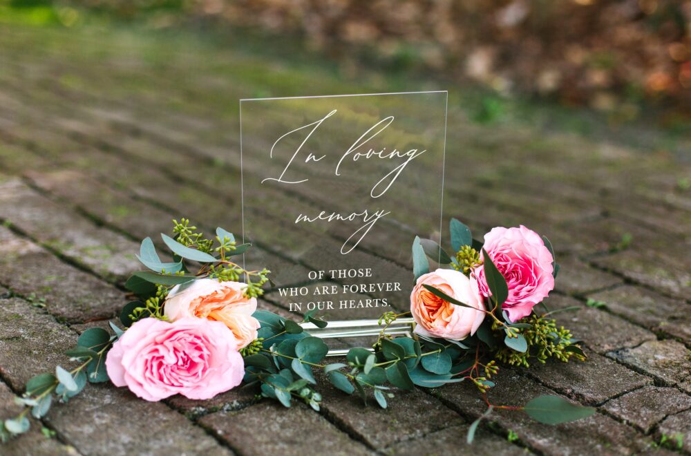 In Loving Memory Sign, Acrylic Lucite in Wedding Of Those Mem007-Nc