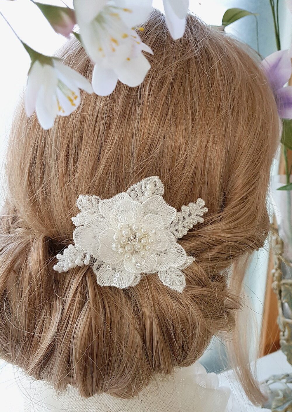 Lace Hair Comb, Bridal Headpiece, Lace Flower Wedding Comb