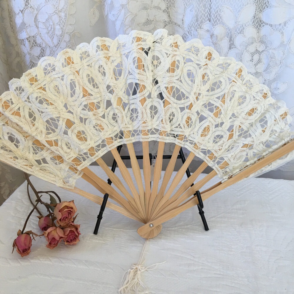 Battenberg Lace Fan. Wooden Fan With Off White Lace. Great For Costuming in Period Attire Or Modern Wear