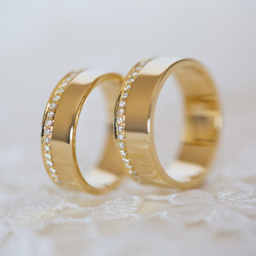 Wedding Band Set, His & Hers Ring, Diamond Bands Men Yellow Gold, Wide Band, 14K Eternity 6mm, 5mm
