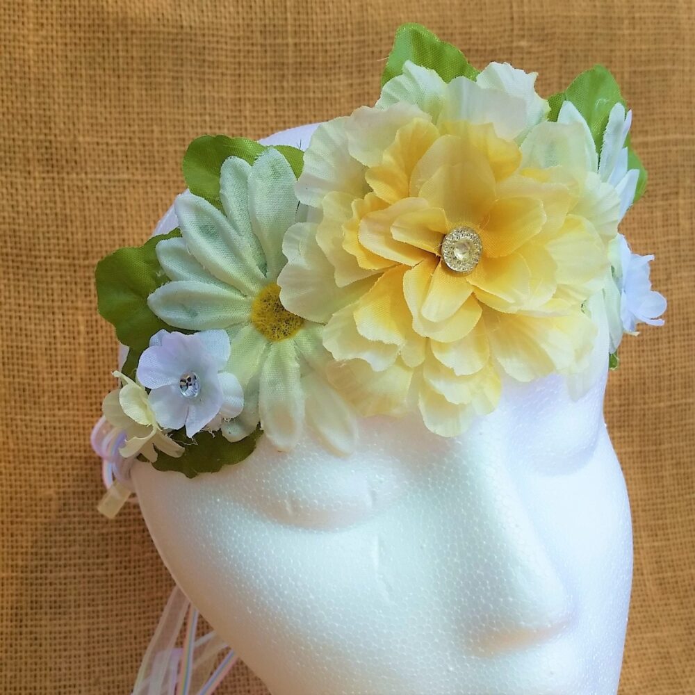 White Crown Flower Tiara Winter Solstice Queen Daisy Cream Gardenia Harvest Samhain Beltane Headband Boho Bohemian Wedding Goddess