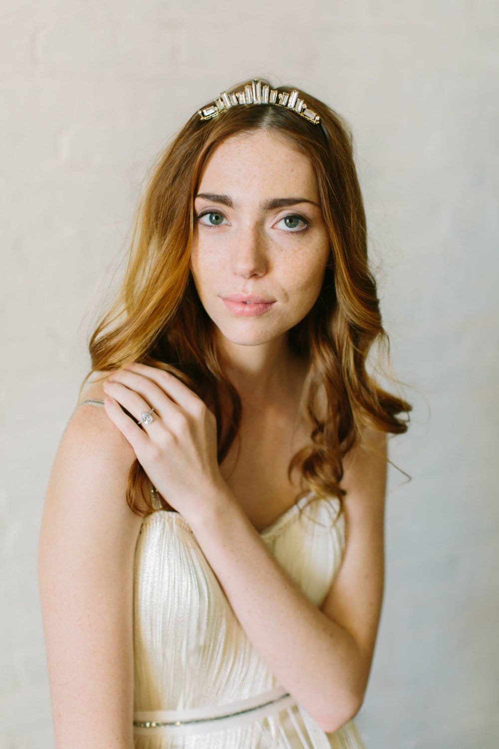 Gwenyth Crystal Bridal Tiara, Sparkly Glam Wedding Comb, Glamorous Art Deco Bohemian Crown