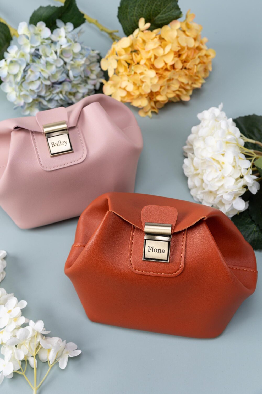 Personalized Clutch-Tuck Lock Makeup Bag-Cosmetic Pouch-Travel Organizer-Cosmetic Storage Organizer-Bridesmaid Gifts-Gift For Her-11 Colors