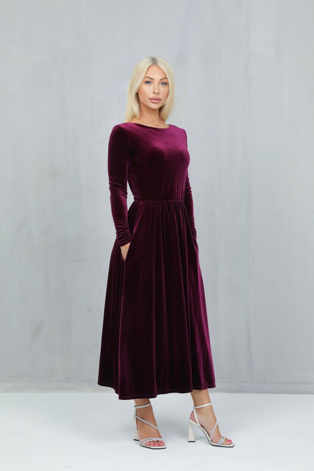 Long Sleeve Velvet Midi Dress, Purple A-Line Party Bridesmaid Gown With Pockets