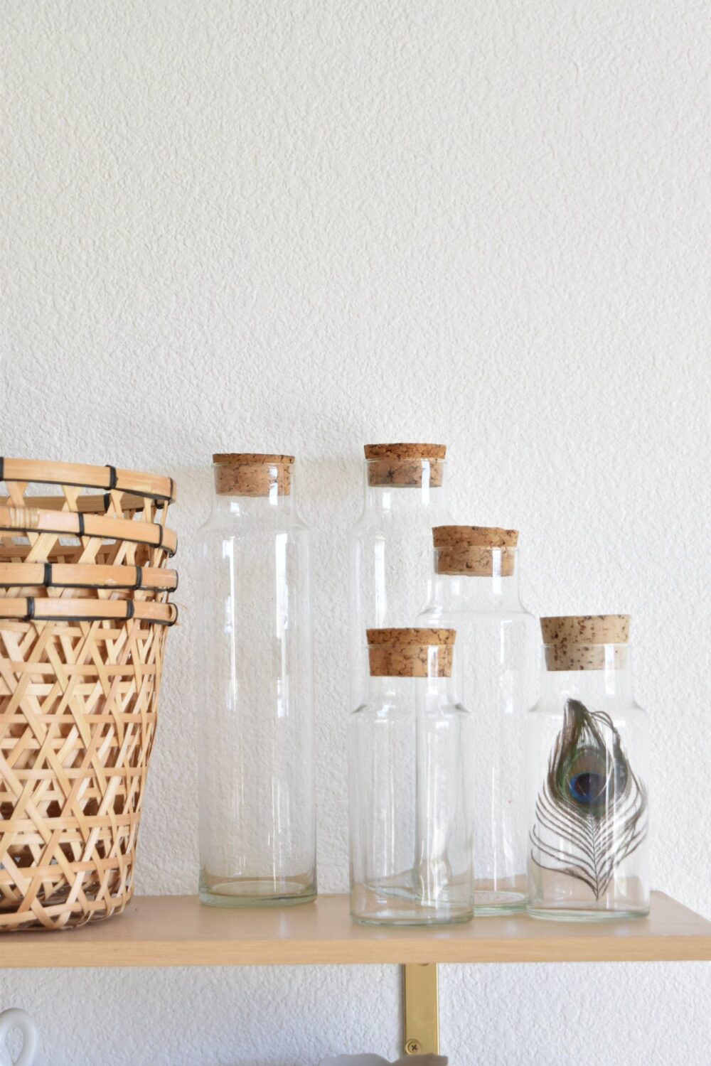 Tall Cork Lid Glass Apothecary Jar/Kitchen Storage Terrarium 1