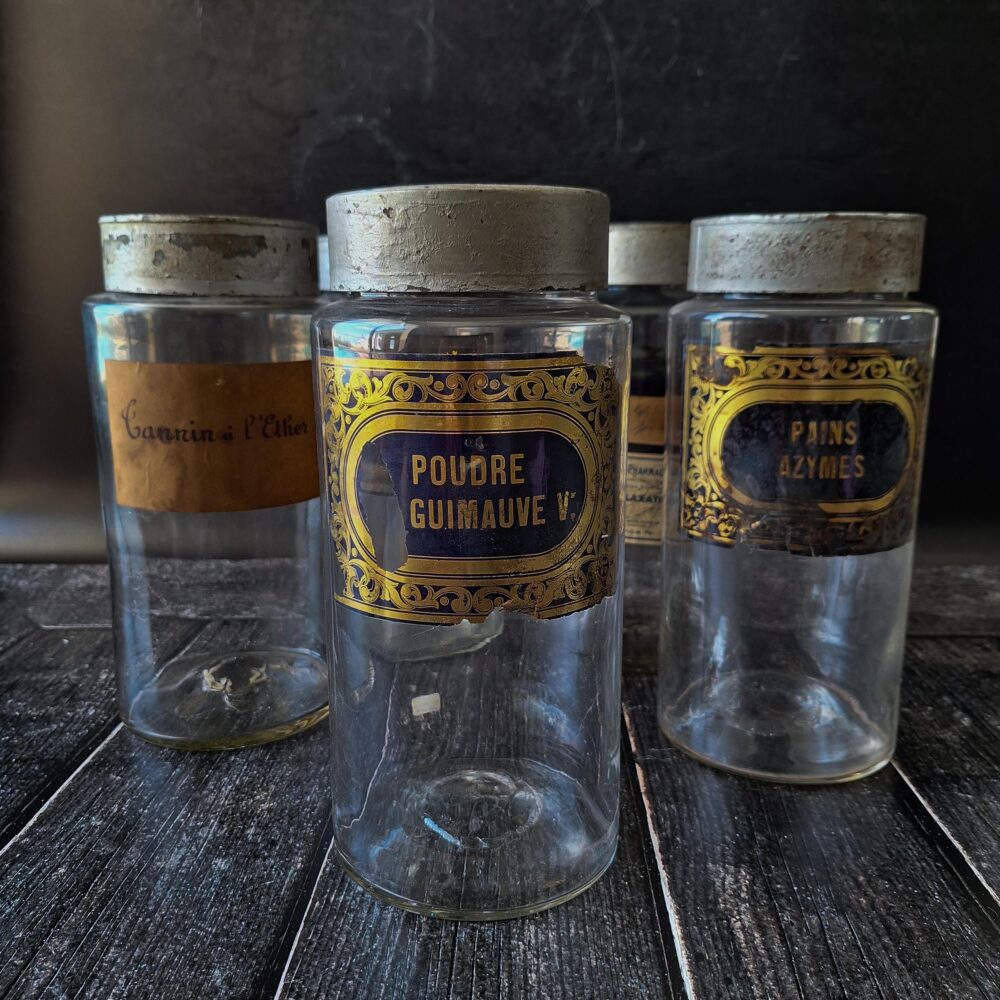 Large Antique French Glass Apothecary Jar, Original Paper Label "Poudre De Guimauve" With Tin Lid