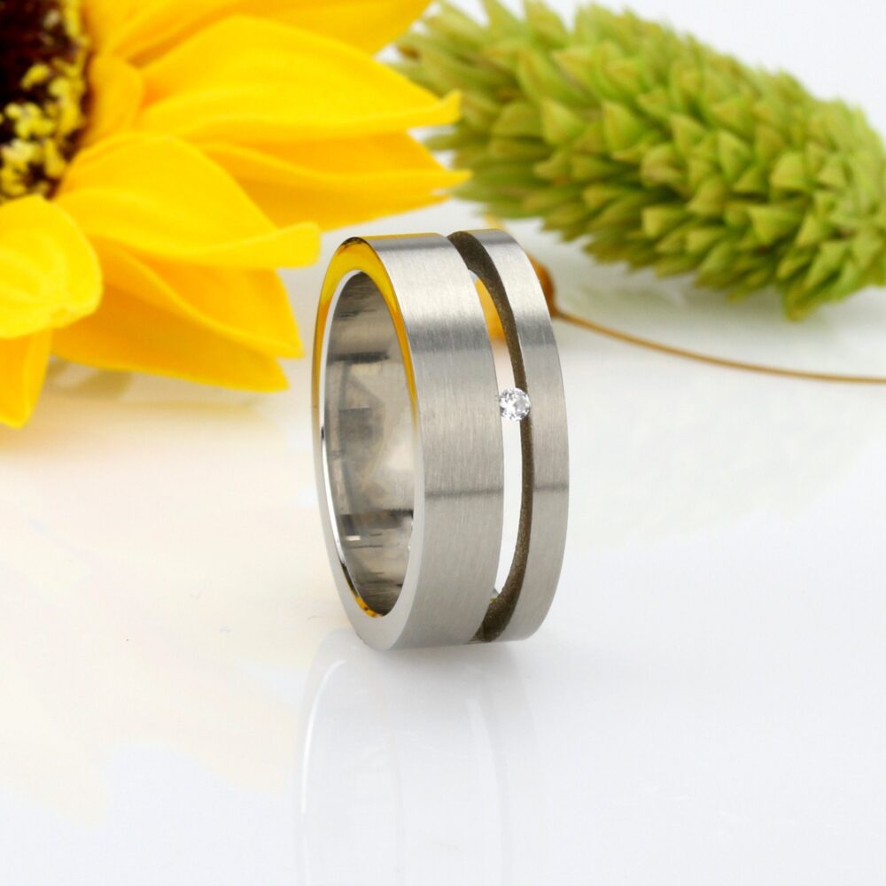 Men Women 8mm Stainless Steel Ring Wedding Band, Diamond Simulant Cz Stone Channel Set Grooved Band Ring(Dctrss058