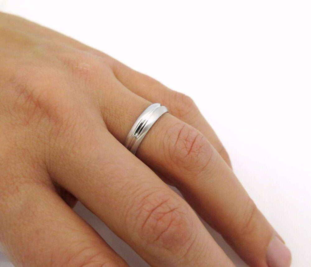 White Gold Wedding Band, Textured Band Women, Unisex Unique Yellow/White/Rose Gold, Solid