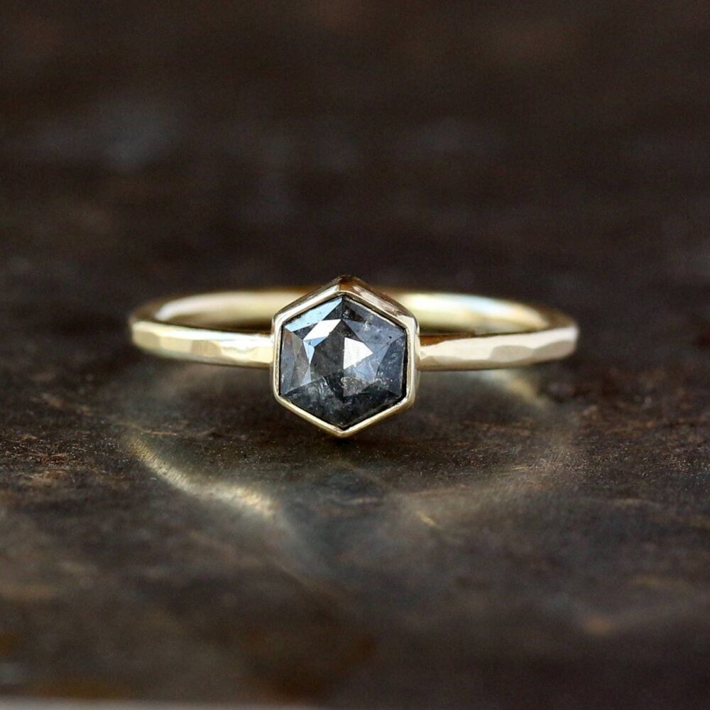 Hexagon Diamond Ring - Solid 18K Gold Hammered Band Rose Cut Deep Gray Hexagonal