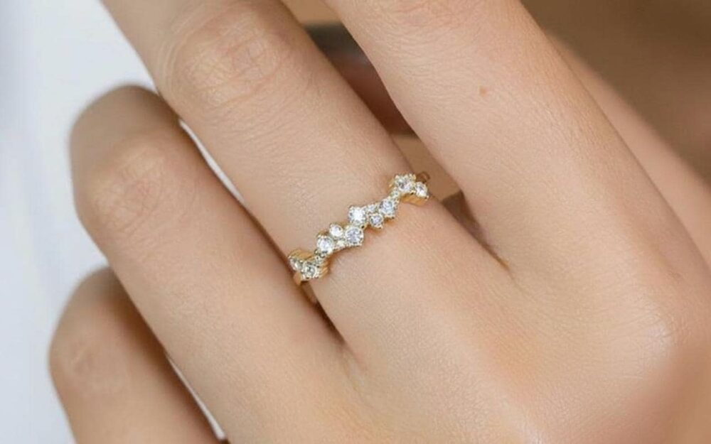 Cluster Diamond Wedding Band, Unique Stackable Ring, Minimalist Ring Gift For Her, Promise Anniversary Band