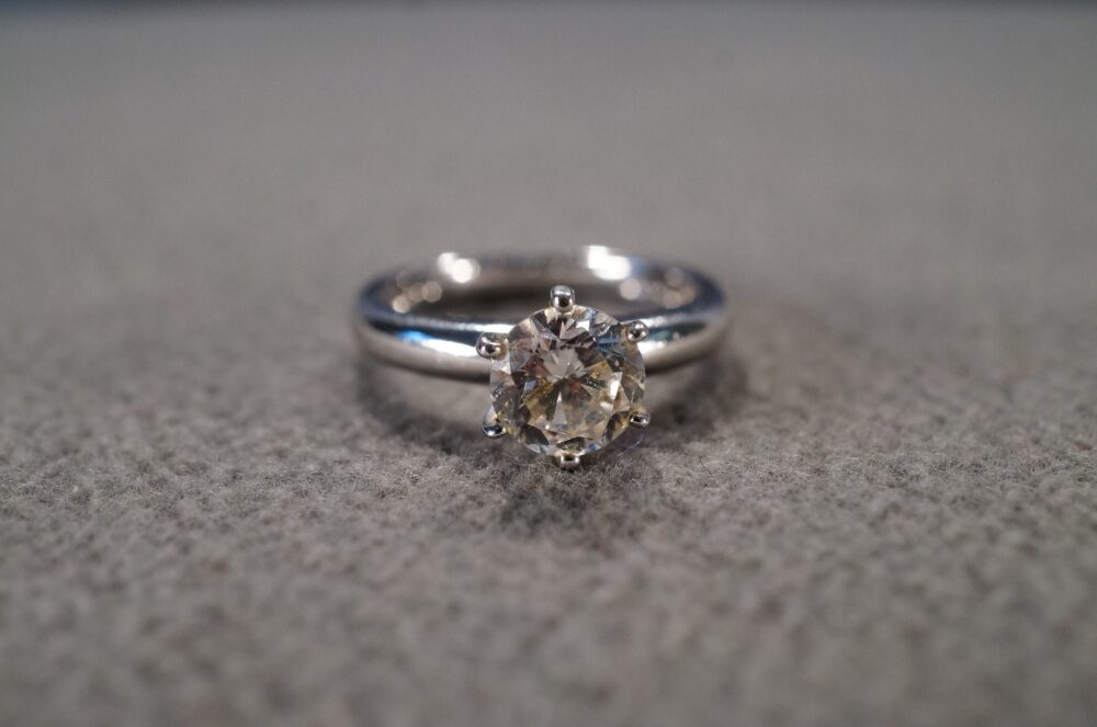 Vintage Sterling Silver Wedding Band Stacker Engagement Design Ring Round Prong Set Cubic Zirconia Classic Setting Art Deco Style Size 6 P