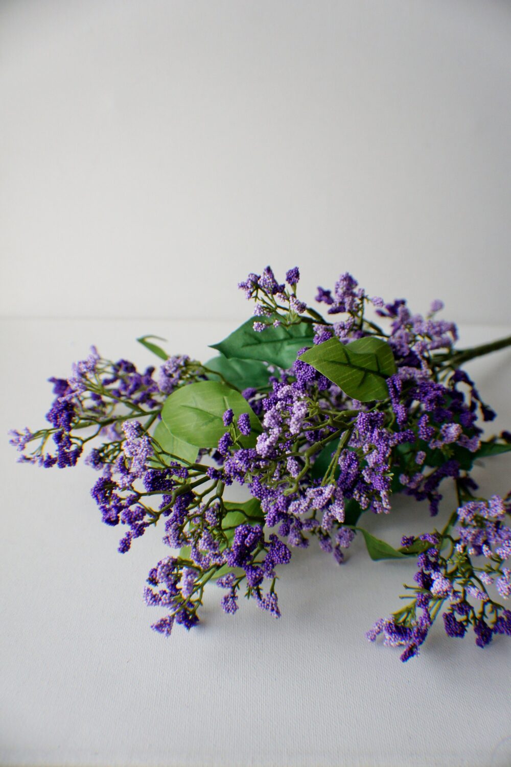 15" Purple Cluster Berry Bunch, Silk Artificial Flowers Diy Wedding Flowers Floral Stems Flower Bunch Home Accents Center Piece, Vase Filler