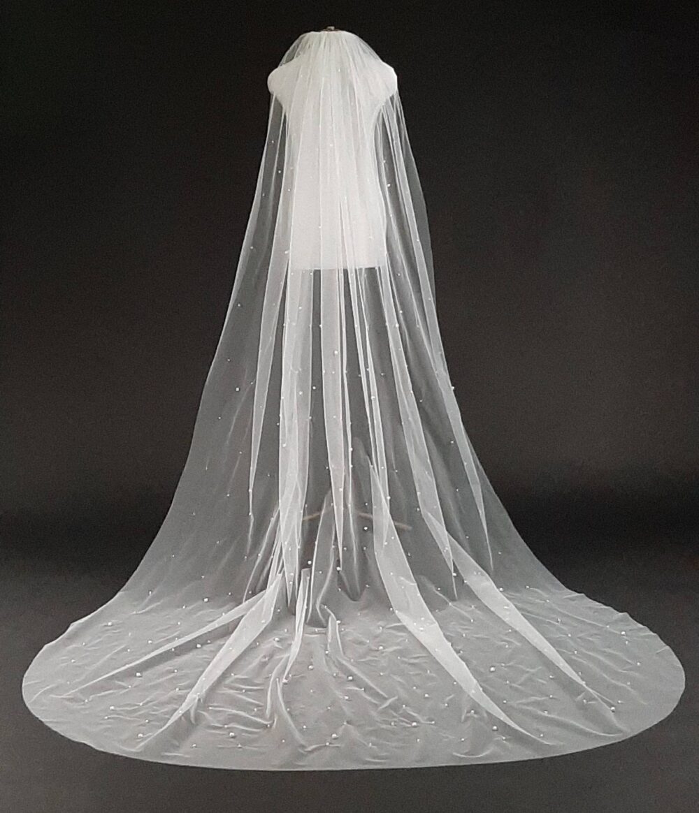 Pearls Wedding Veil With Blushe Bridal Veil Pearls Single Layer Cut Edge