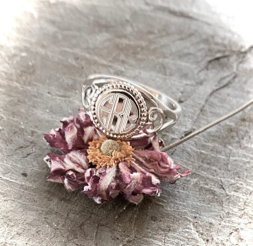 sterling Silver 925 Monogrammed Ring Round With Heart Scroll Accents