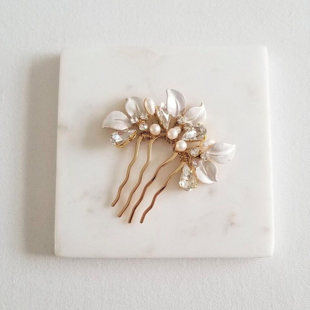 Wedding Hair Comb, Freshwater Pearl Floral Bridal Gold Leaf Crystal Comb