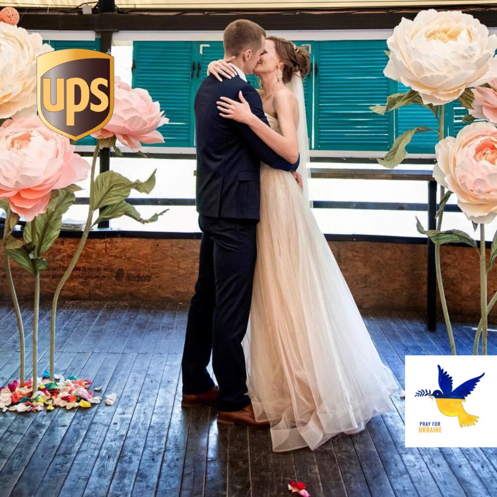 Giant Paper Flowers With Stem Wedding Decoration, Flexible Design