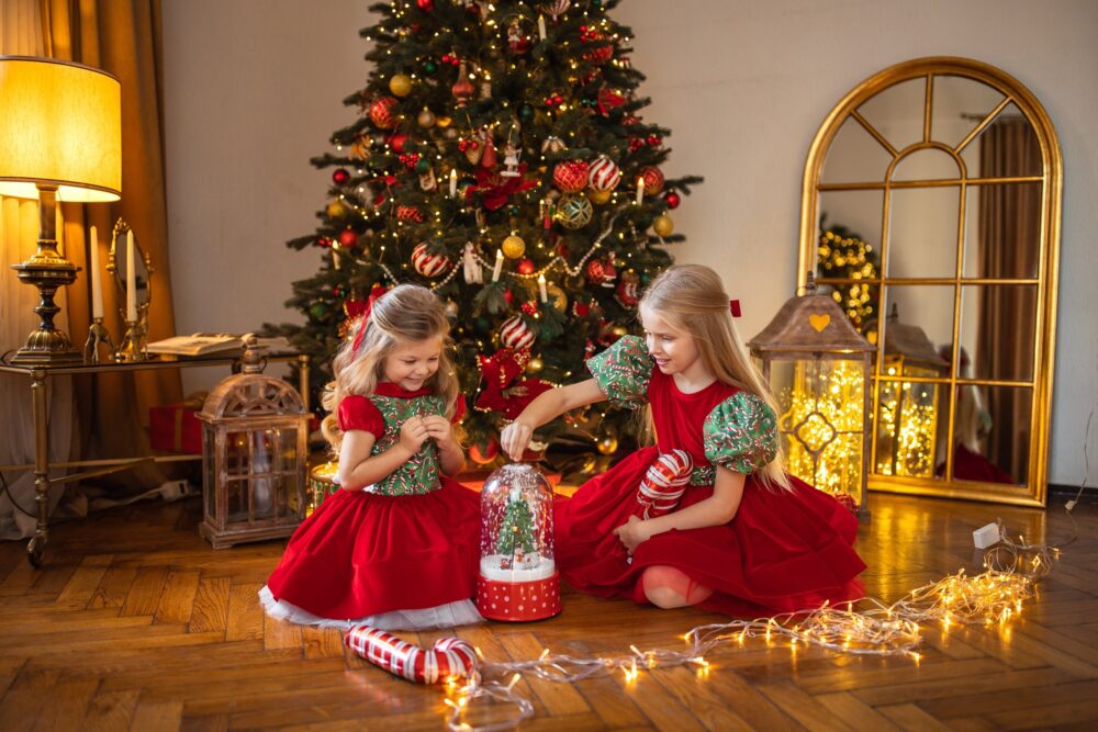 Red & Green Girl Christmas Dress, Toddler Outfit, Holiday Party Tutu Skirt, Photoshoot Girls Santa New Year Gift