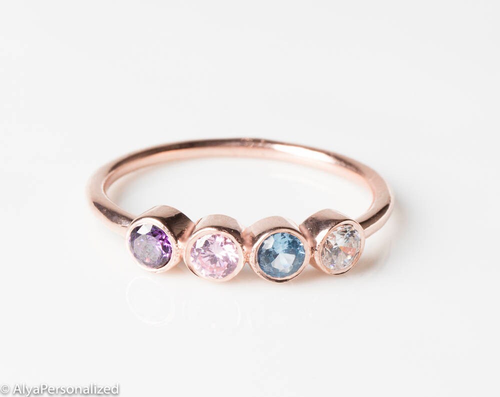 Mothers Birthstone Ring, Mother Of The Bride Gift, Rings For Women, Jewelry, Jewelry Mom, Family Ring, Gift Mom