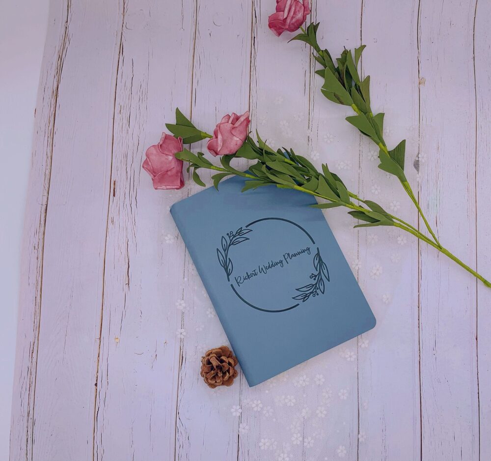 Custom Wedding Planner Book, Wedding Scrapbook, Gift For Brides, Checklist, Organizer
