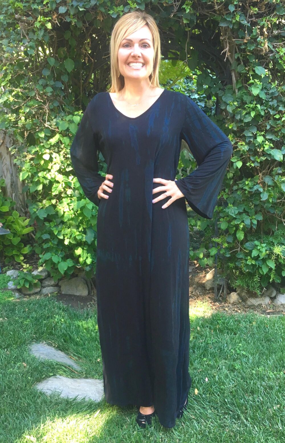 Plus Size Maxi, Maxi Dress, Black Bell Sleeve Hippie Dress, Boho Tie Dye Dark Marble, Xl 2X, V Neck