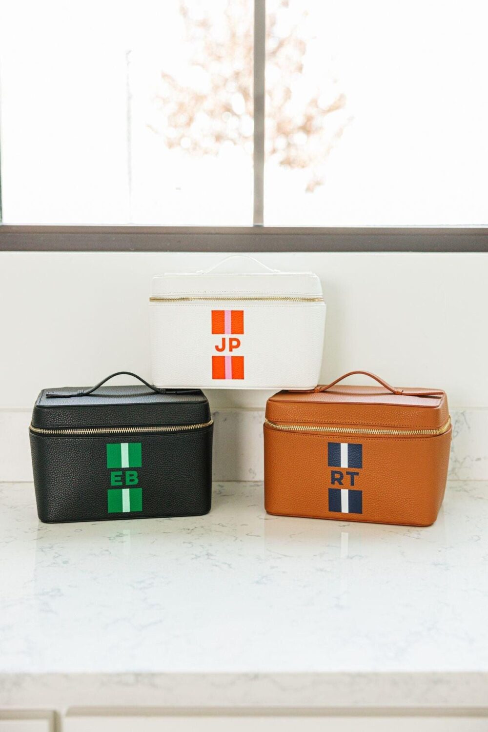striped Monogram Leather Train Case// Personalized Vanity Makeup Case, Cosmetic Bag, Toiletry Bridesmaid Make Up, Grad Gift