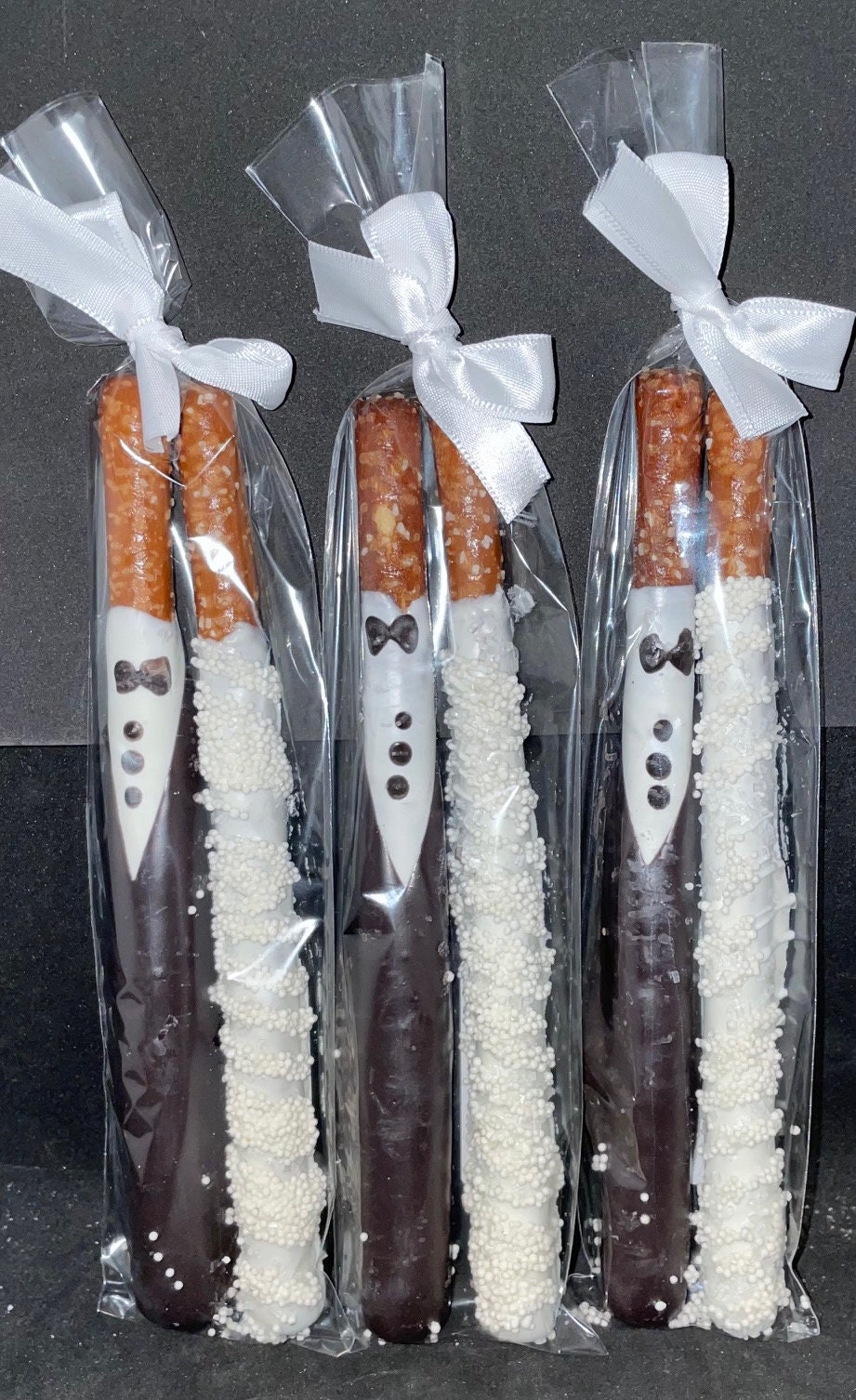 12 Bride & Groom Chocolate Covered Pretzels - Wedding Favors