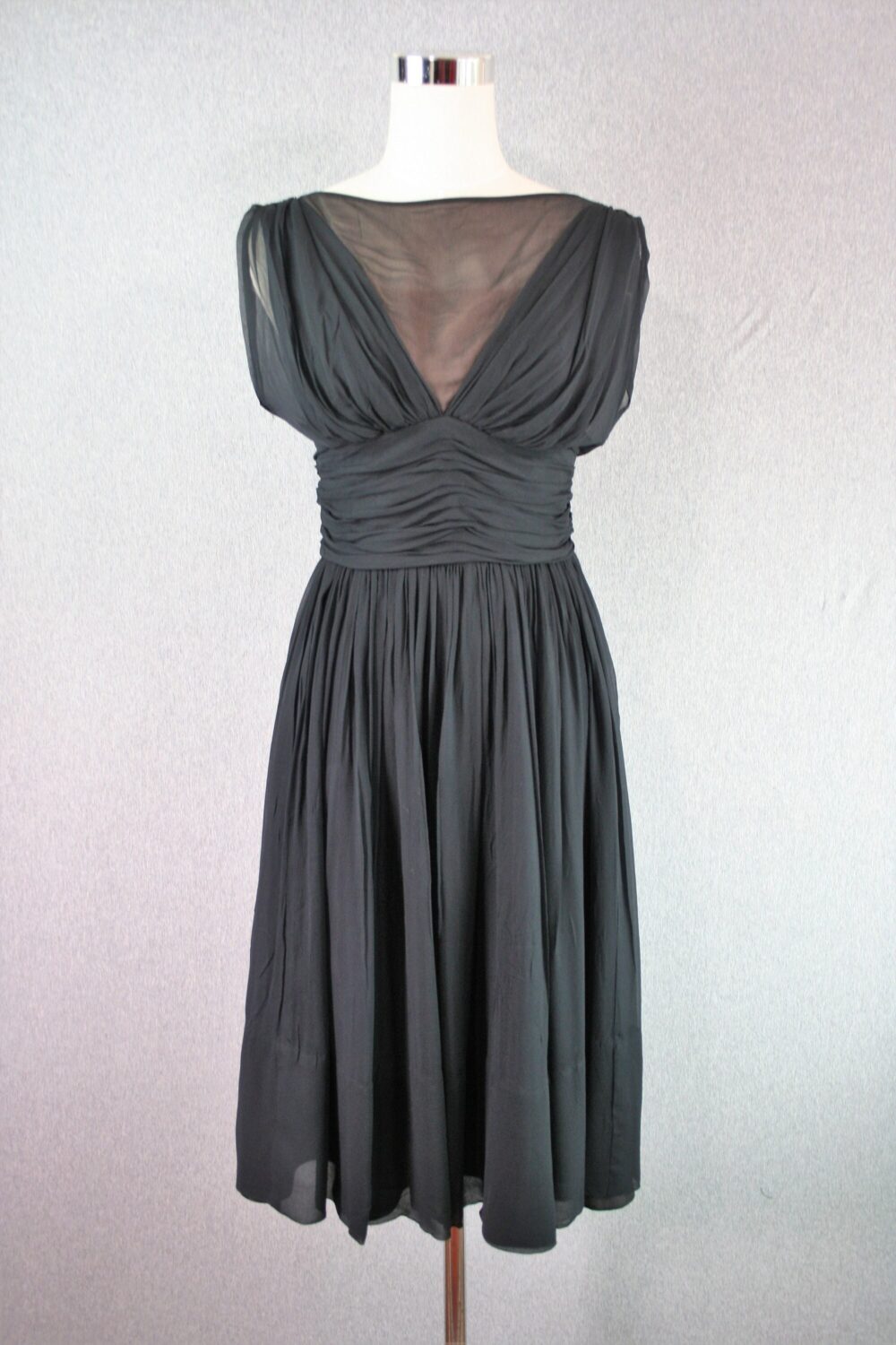 1950's - 1960's Silk Chiffon Cocktail Dress- By Ferman O'grady Metal Zipper Estimated Size 4/6