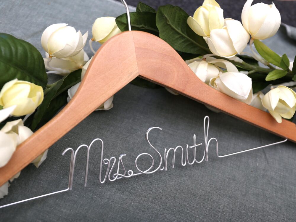 Bride Flower Wedding Hanger, Dress Hanger, Wedding Hanger For Bride, Bridesmaids Hangers, Bride's Gift