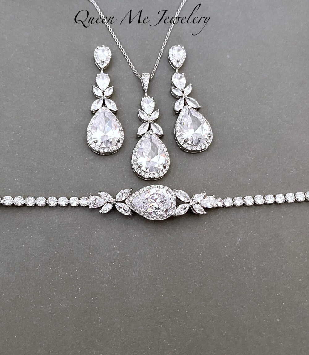 Brides Wedding Jewelry Set Mother Of The Bride Dainty Cz Marquise Leaf Necklace Dangle Earrings Bracelet Bridal Gift For Her. Lilly