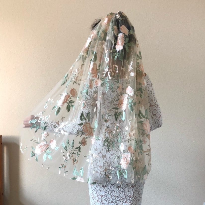 Blush Green Flower Embroidery Wedding Veils With Comb, Print Botanic Veil, Long Bridal Veils, Floral Lace Accessories